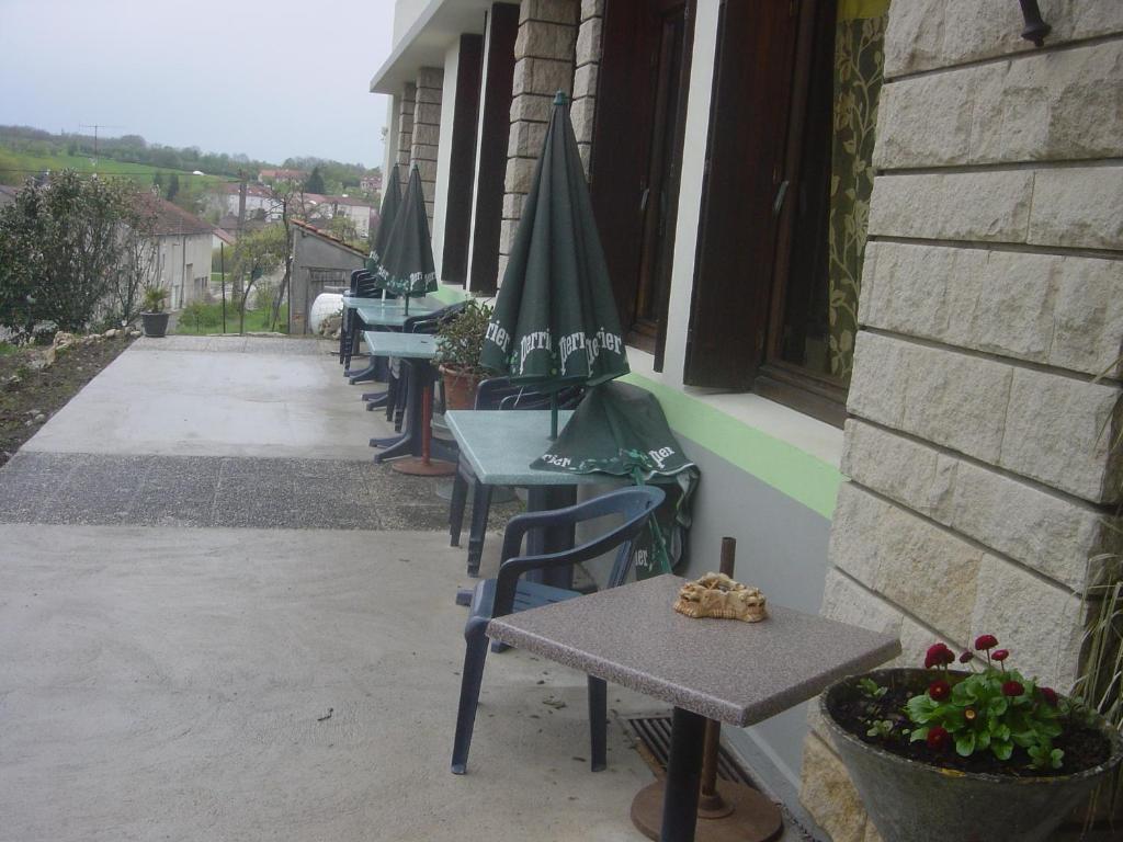 Chambre D'Hote La Frezelle Rouvres-la-Chetive Экстерьер фото